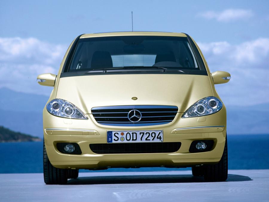  Mercedes-Benz A200 3-Door 2004 года  (фото 7 из 20)